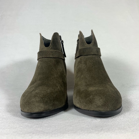 NEW MIA Women’s Franzie Ankle Heel Boot Size 6M - Picture 4 of 9